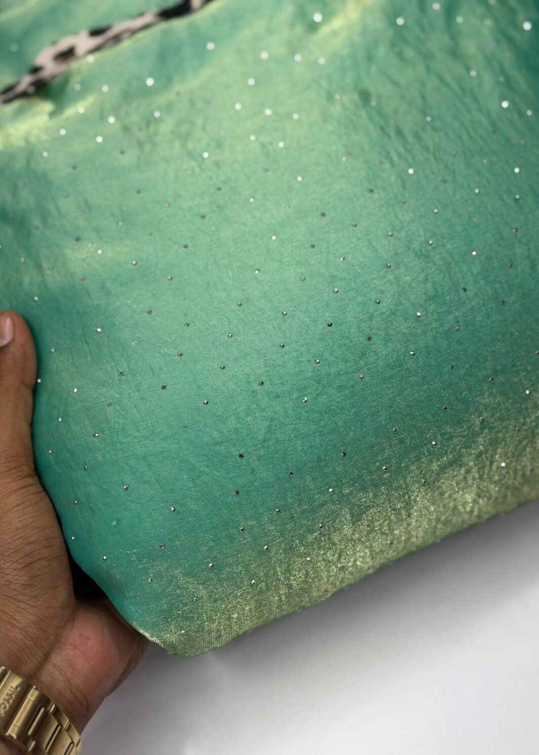 Space silk sugar beads