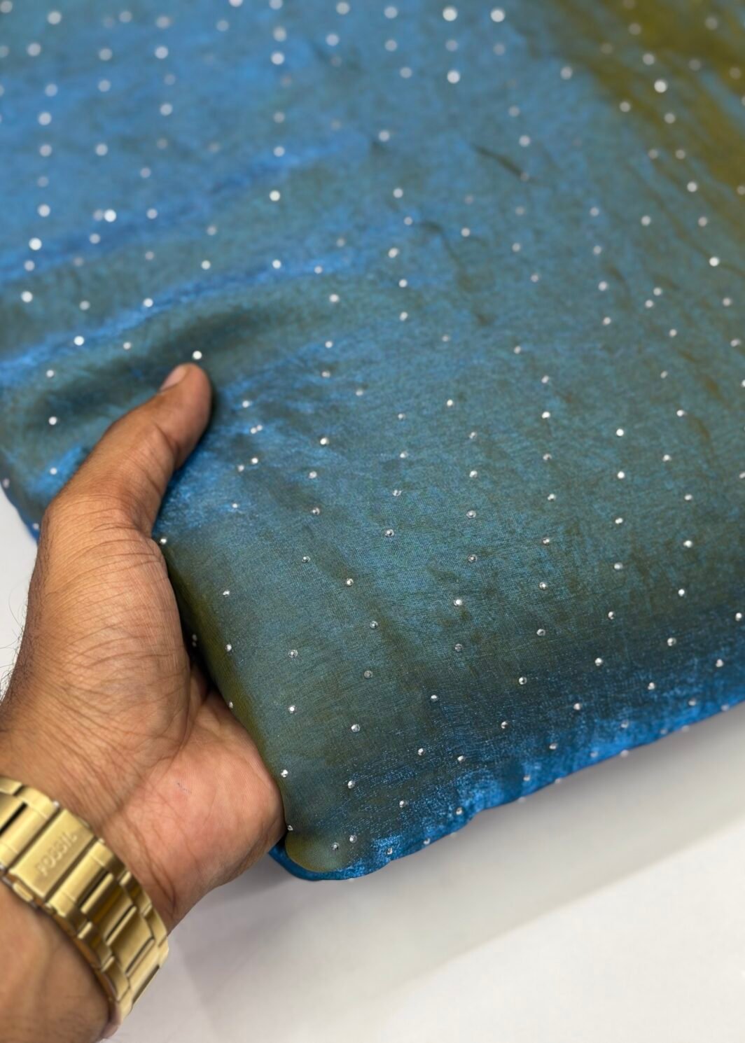 Space silk sugar beads