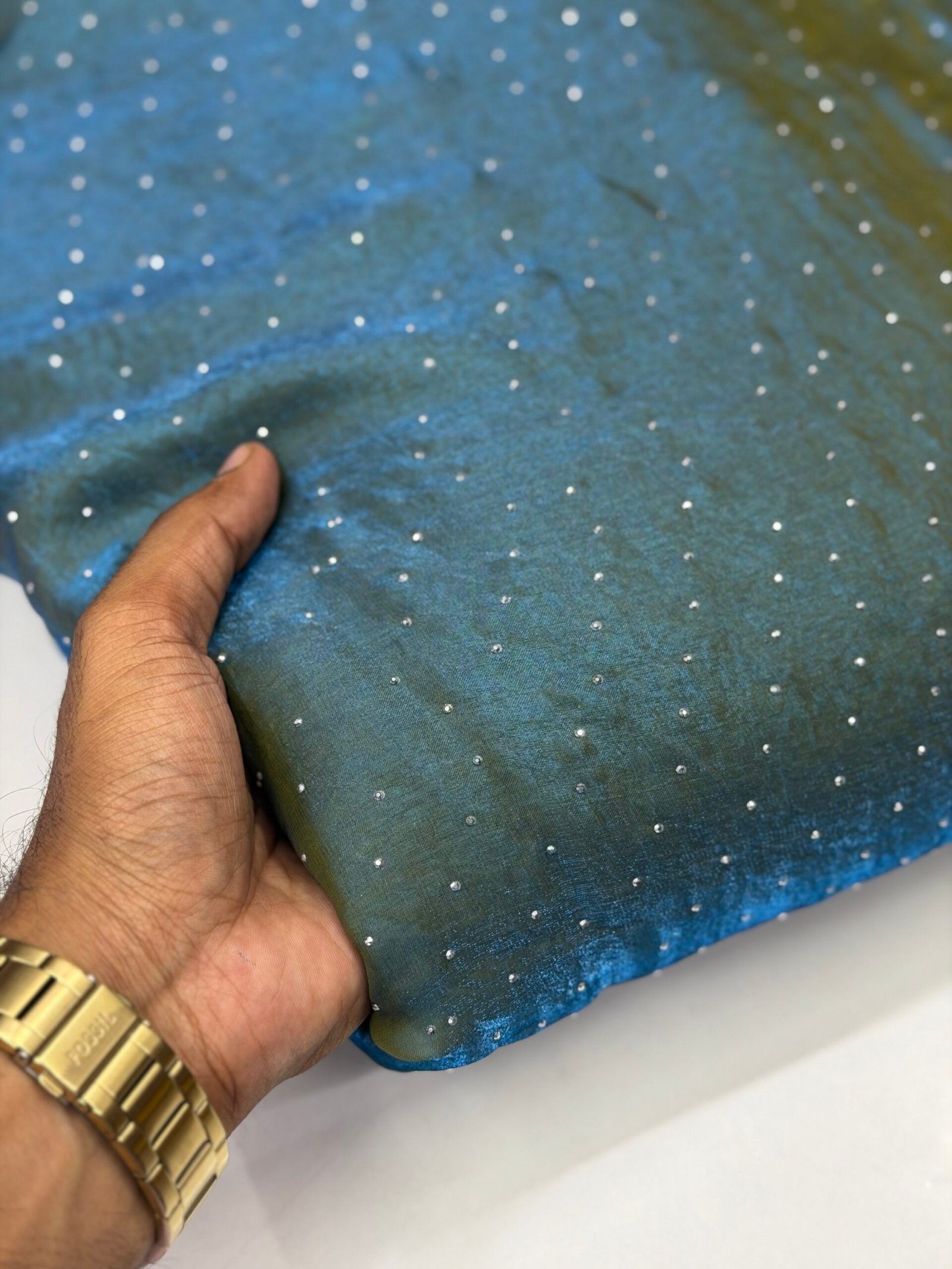 Space silk sugar beads