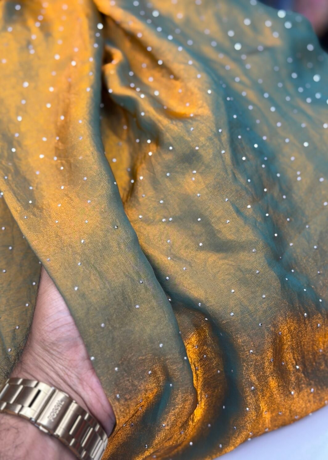 Space silk sugar beads