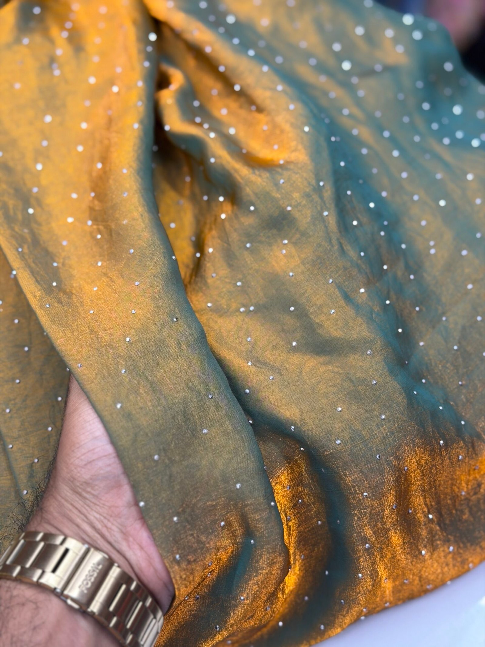 Space silk sugar beads