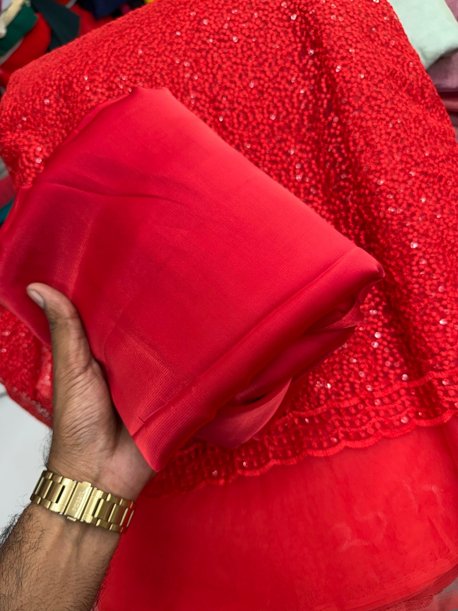 Net sequence with plain space silk - Image 5