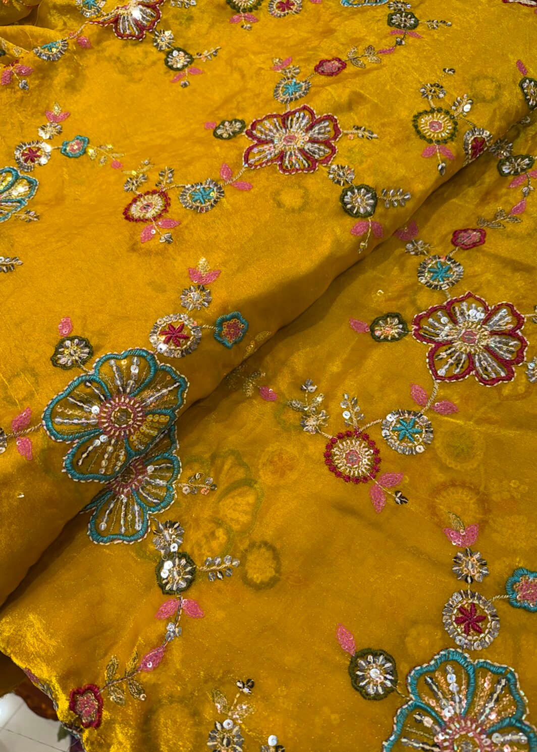 Heavy work space silk