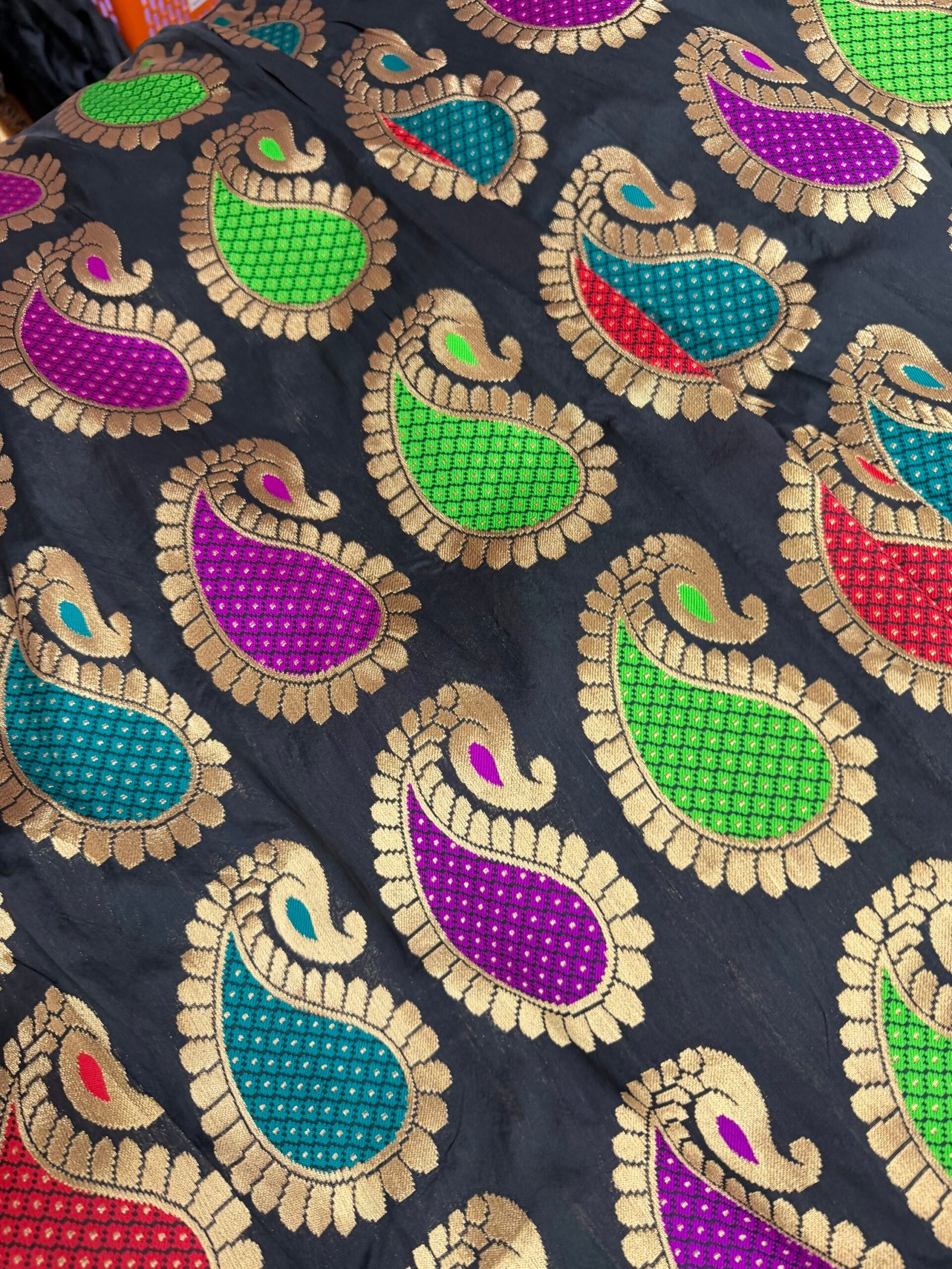 Brocade silk - Image 4