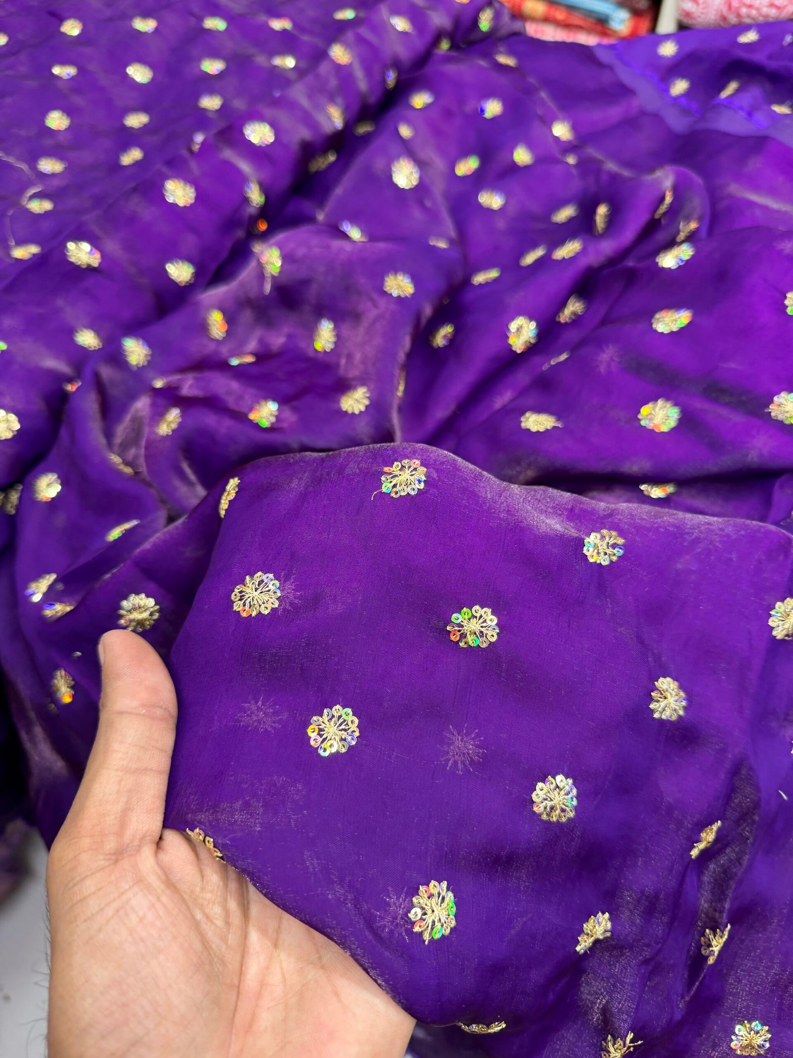 Space silk butti - Image 4