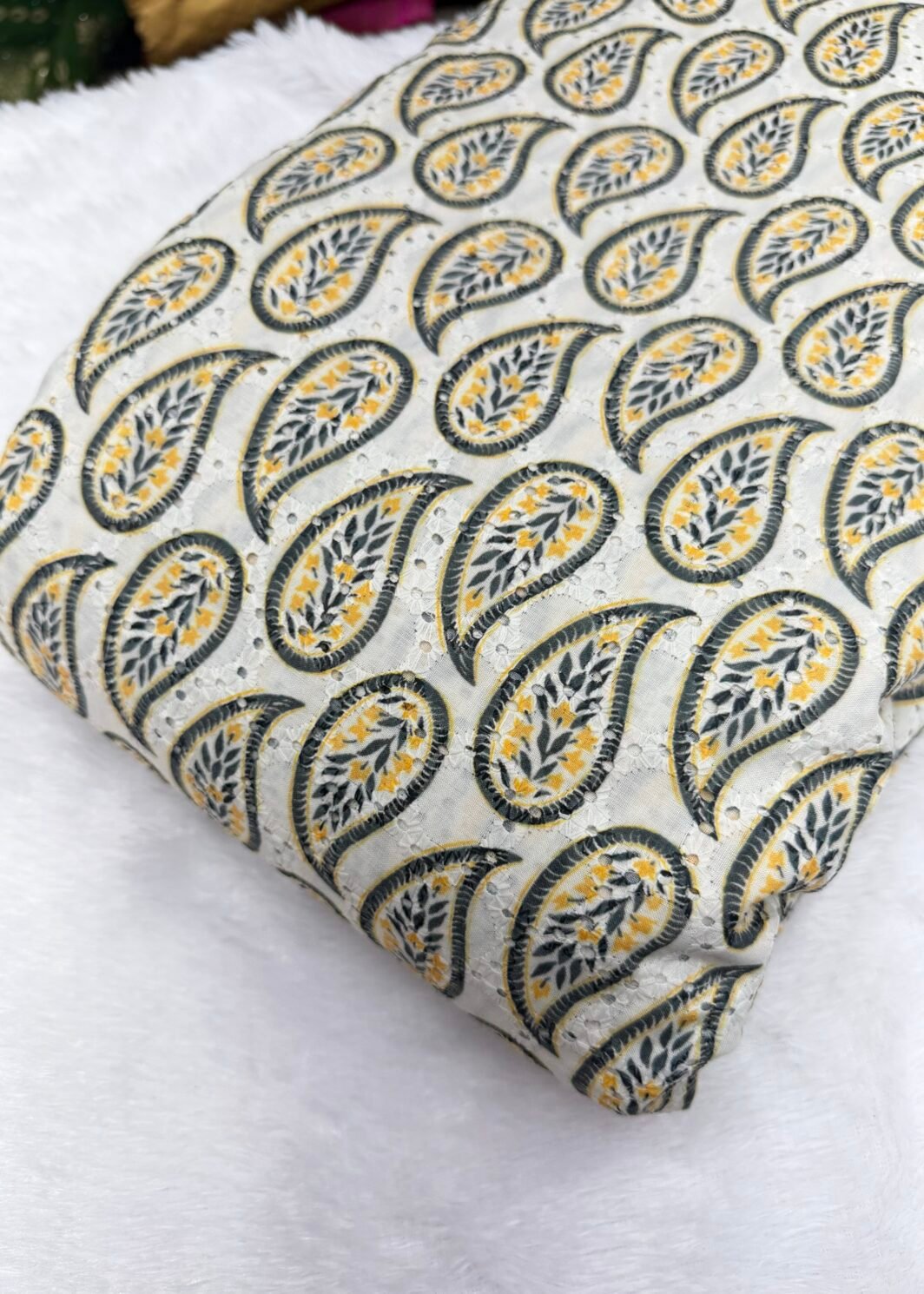 Hakoba digital print